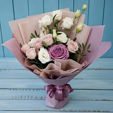 Букет цветов из:  Розы и Лизиантусы #REPLACE_PRED# Лоо