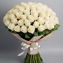 Букет 101 беля роза Белоснежка в Лоо