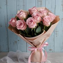 Букет цветов из:  Розы в Лоо