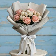 Букет цветов из:  Розы в Лоо