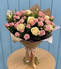 Букет цветов из:  Розы в Лоо