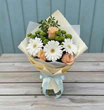 Букет цветов из:  Герберы, Розы и Хризантемы в Лоо
